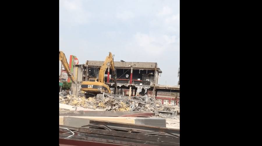 Desmantelamiento y demolición del Edificio Z para Laboratorios Curriculares — CCH Azcapotzalco